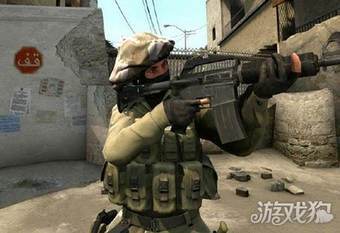 员抵达新加 员抵达新加